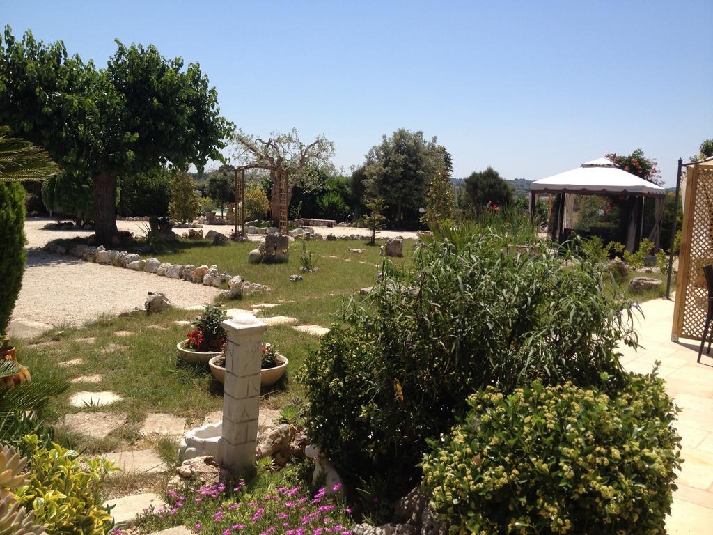 Villa Trullicolarossa à Alberobello Extérieur photo