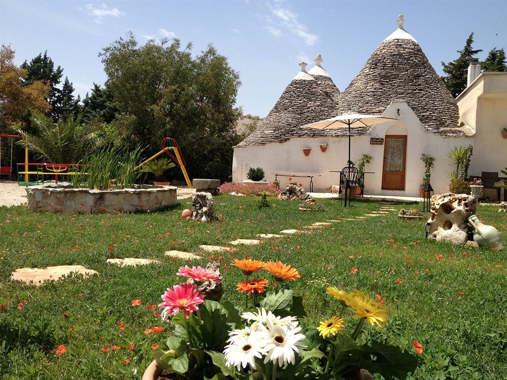 Villa Trullicolarossa à Alberobello Extérieur photo